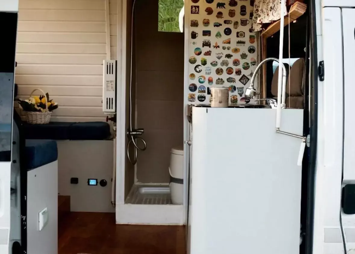 Motorhome.ge Ford Transit Van Tbilisi, open photo 3