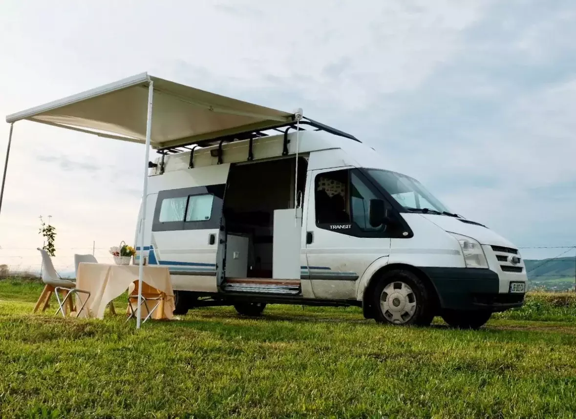 Motorhome.ge Ford Transit Van Tbilisi