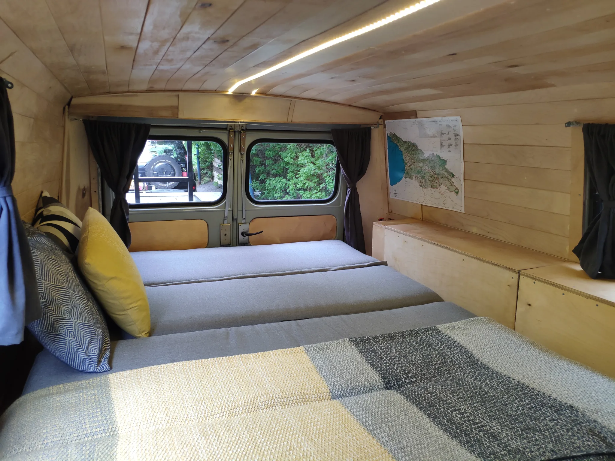 Overlando UAZ Buhanka Campervan, open photo 2