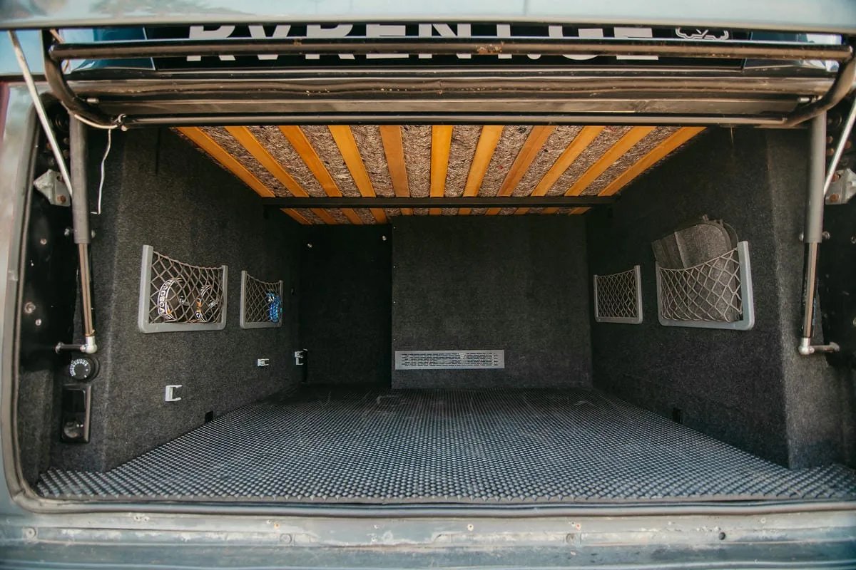 RV Rent GE Blueberry Campervan, open photo 2