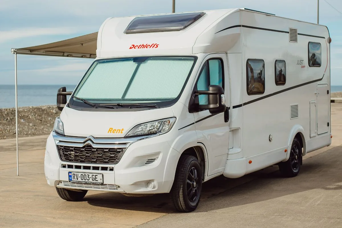 RV Rent GE Dethleffs Just Camp 6815