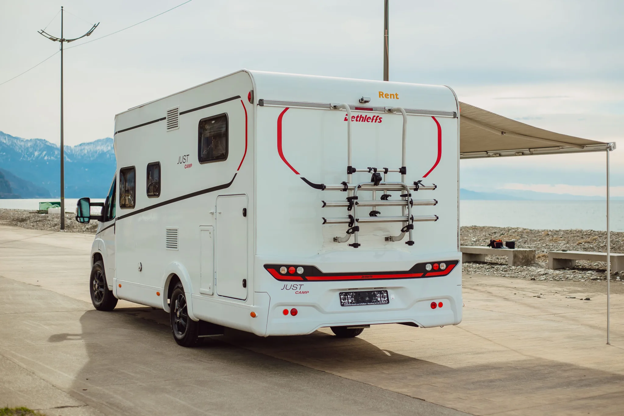 RV Rent GE Dethleffs Just Camp 6815, open photo 3