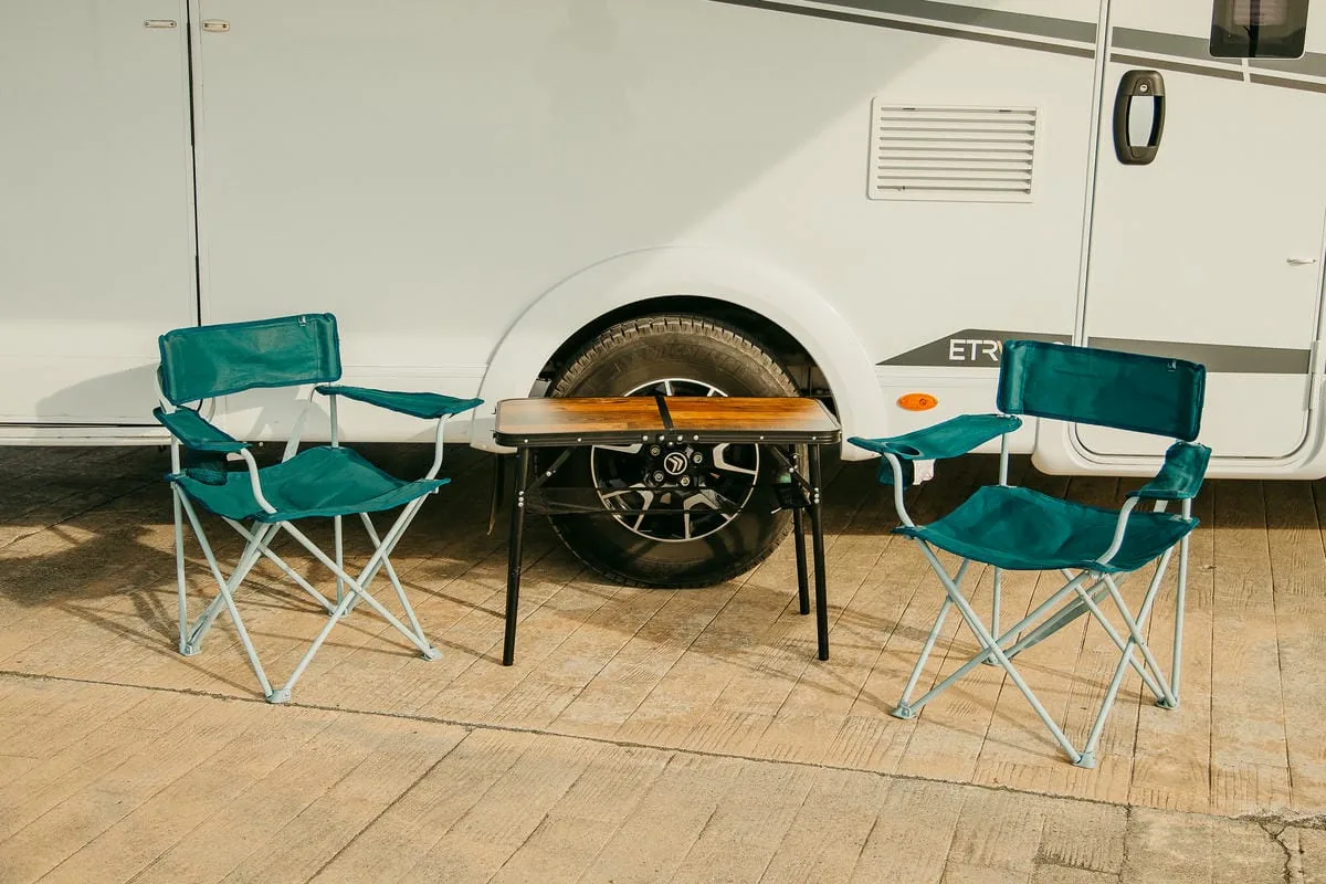 RV Rent GE Etrusco T7400, open photo 2