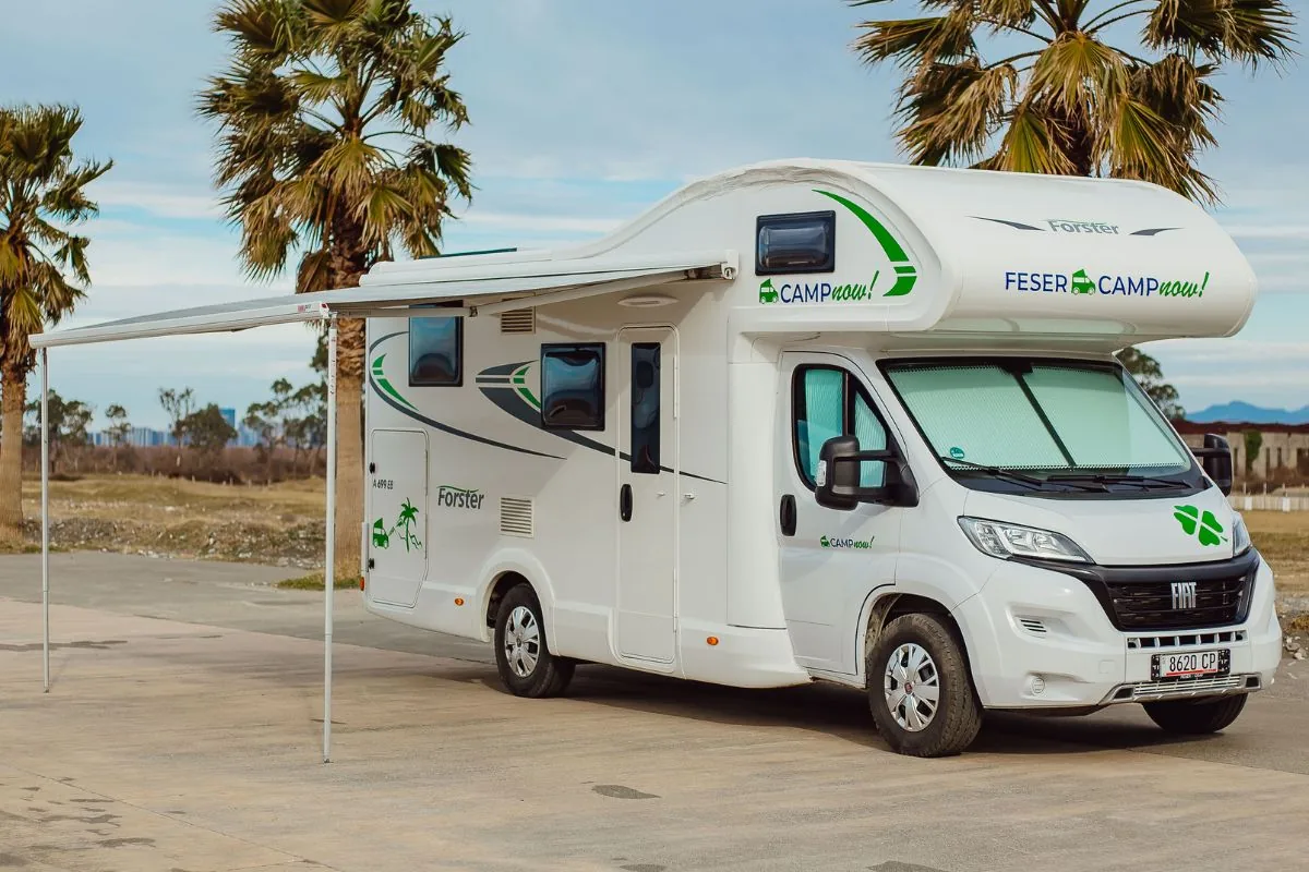RV Rent GE Forster