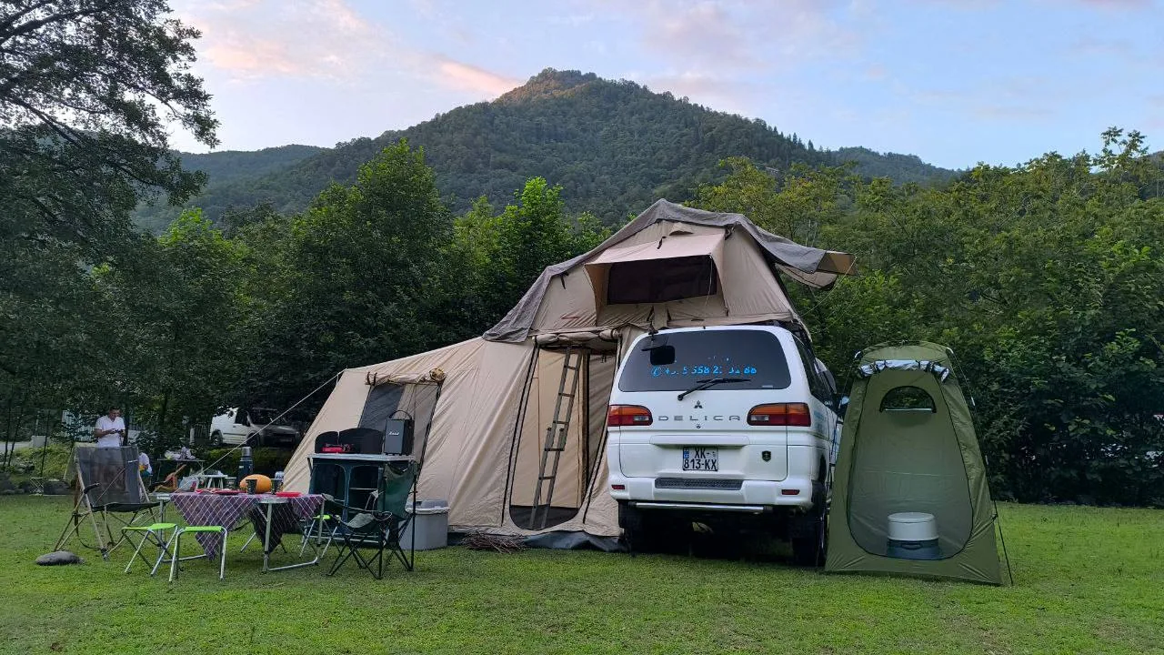 RV Rent GE Mitsubishi Delica 4x4, open photo 4