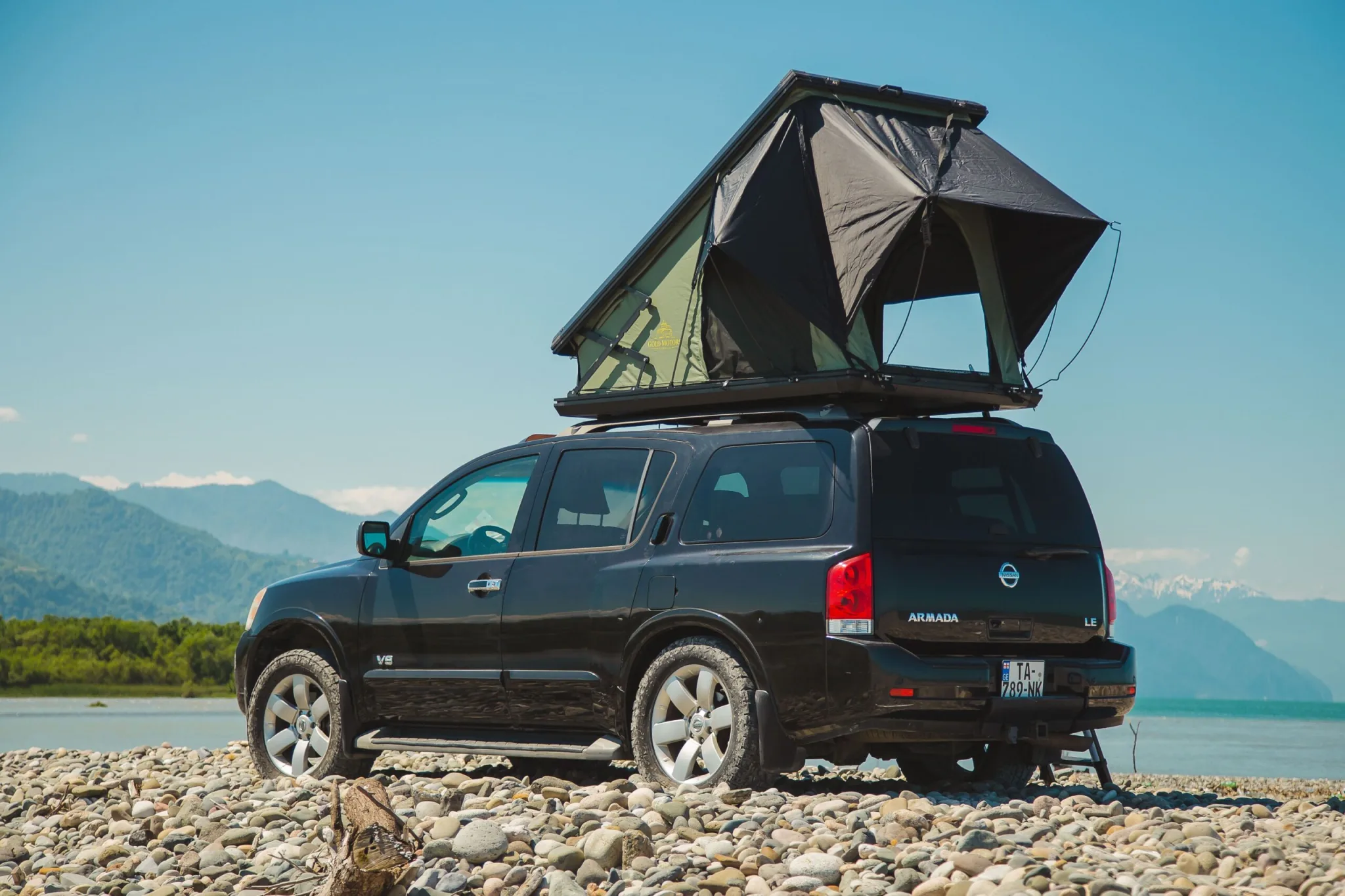 RV Rent GE Nissan Armada Expedition 4x4, open photo 3