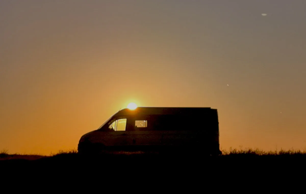 RV Rent GE VW Crafter Campervan, open photo 3